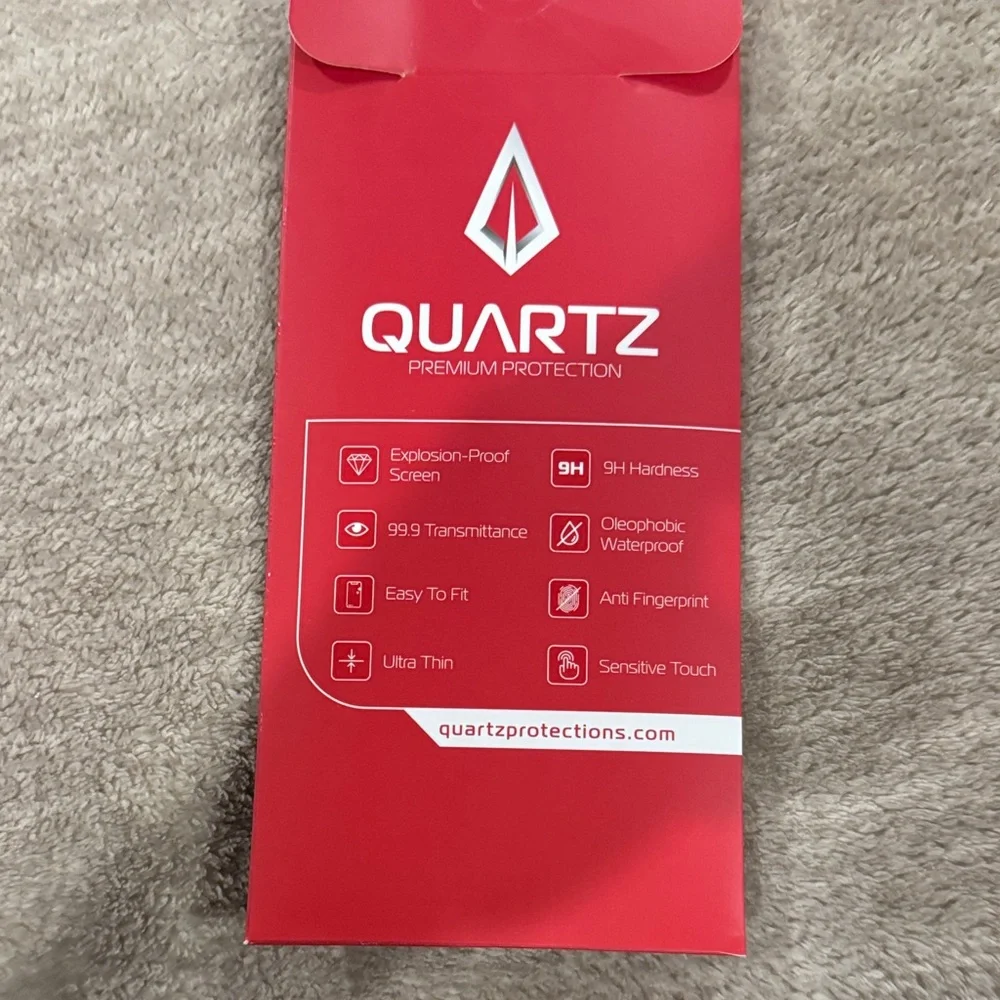 8 Quartz Premium IPhone 16 Screen Protection